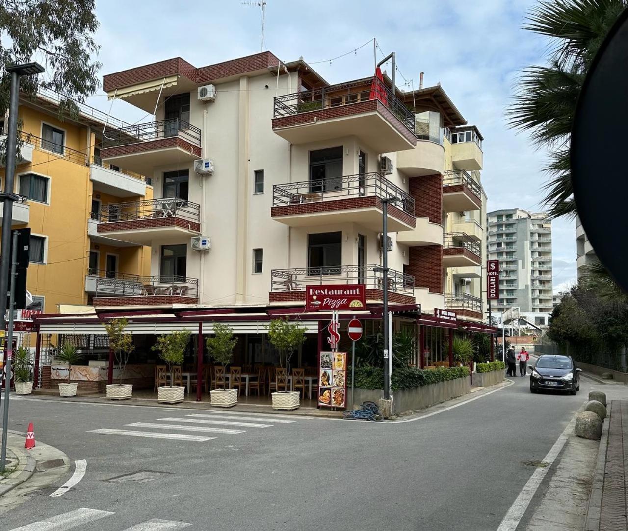 Hotel Dollari Kryemedhej Экстерьер фото